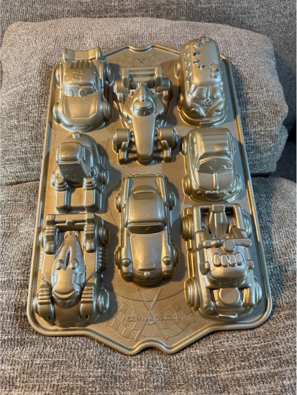 Nordic Ware Disney Pixar Cars 2 Cast Aluminum Cake Pan - Rare 8-Cup Mold